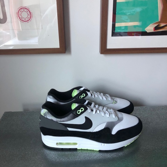 Nike Air Max 1 - Remix - Picture 2 of 4